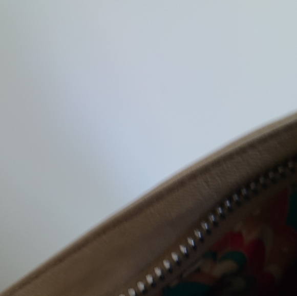 SWAPPED Mahiya Harlow Fringed Bag in Cream - Picture 9 of 15